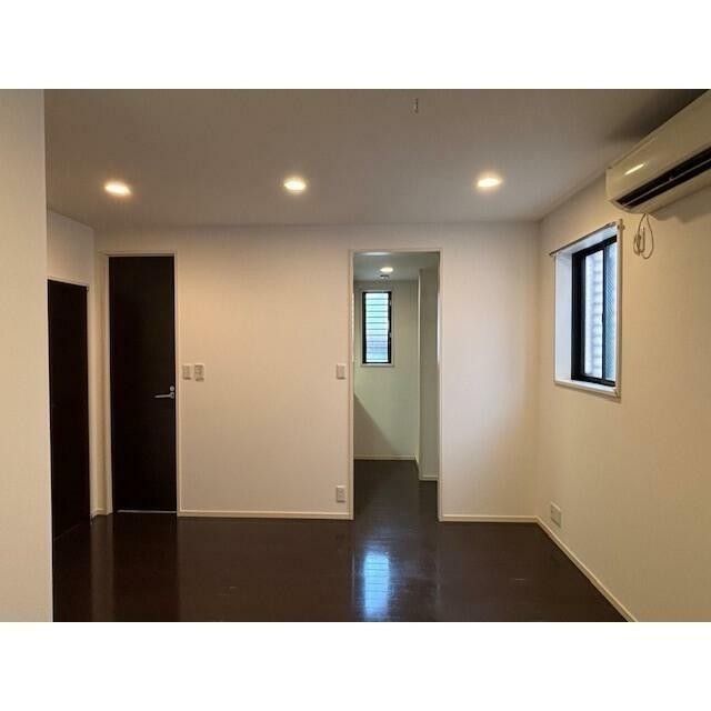 三軒茶屋駅前郵便局（三軒茶屋）（896m）(周辺)