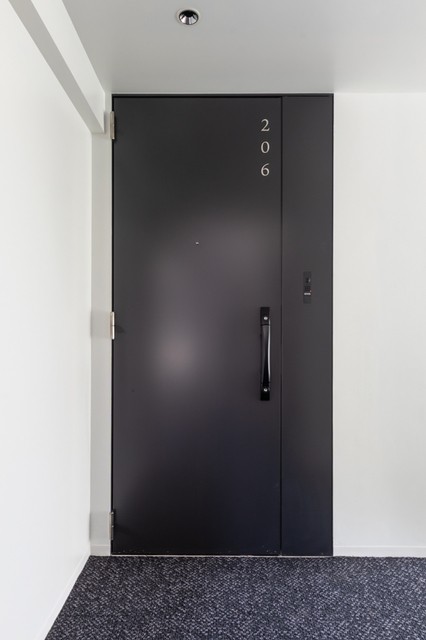 ※写真は同タイプ住戸です。(玄関)