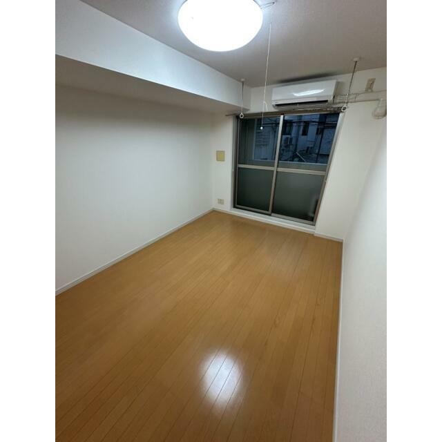 (居間)