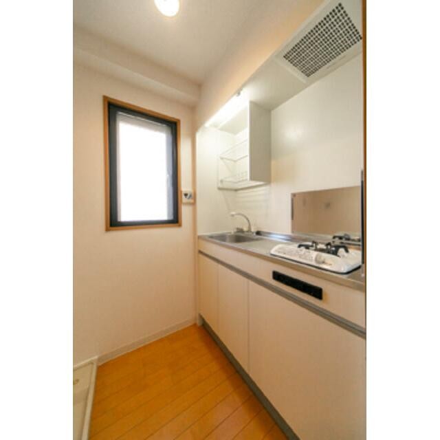 ※写真は同タイプ住戸です。(キッチン)