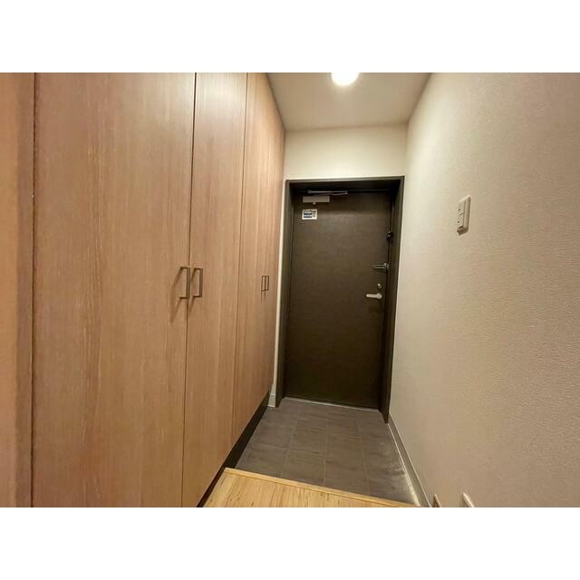 別部屋参照(玄関)