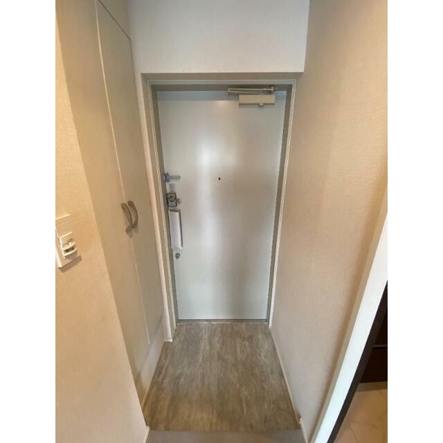 (玄関)