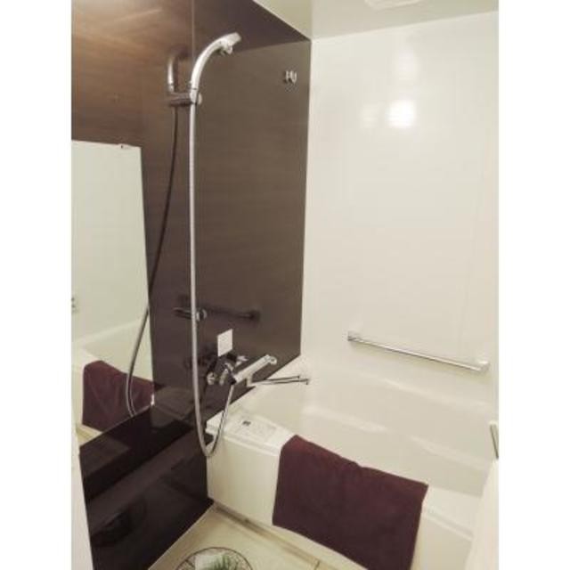 ※写真は同タイプ住戸です。(風呂)
