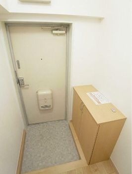 (玄関)