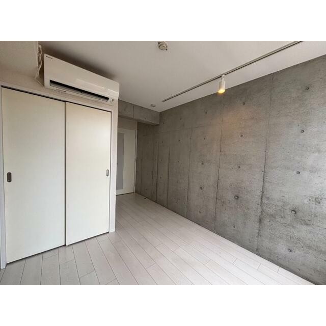 (居間)