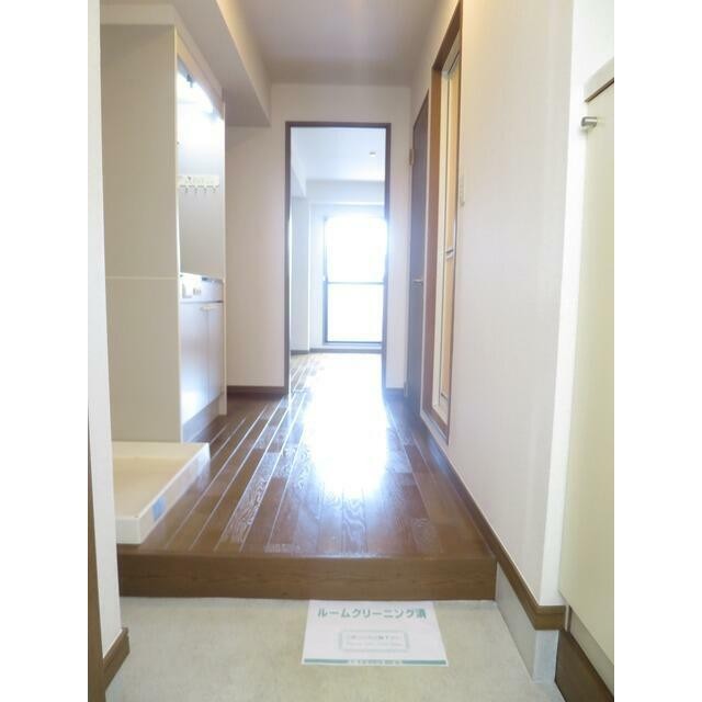 (居間)