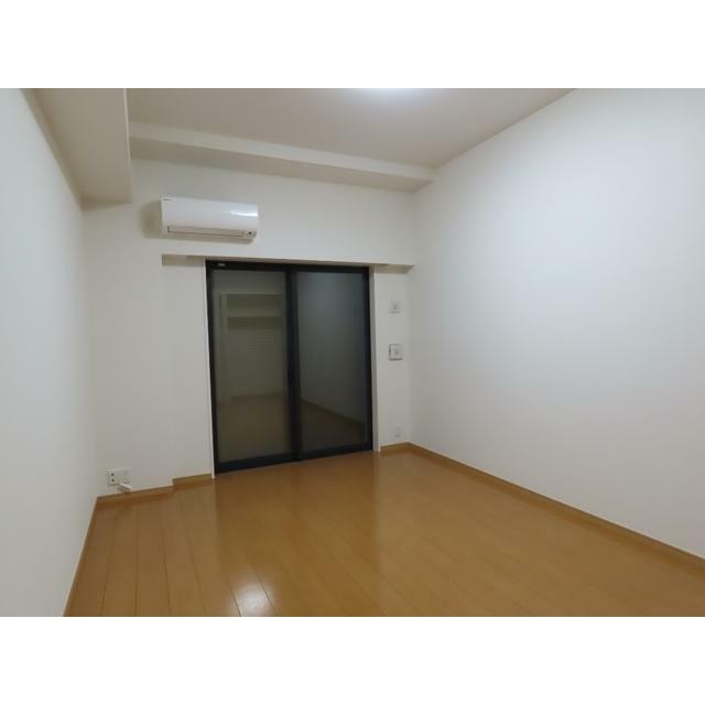 (居間)