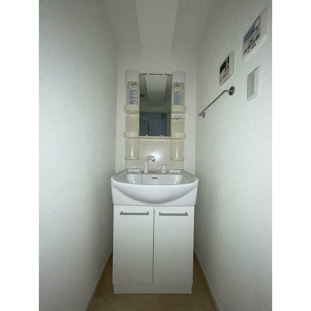 ※同仕様写真含む(内装)
