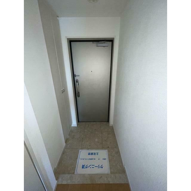 ※同仕様写真含む(玄関)