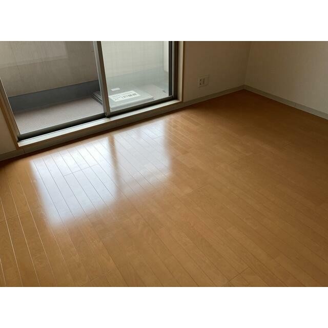 (居間)