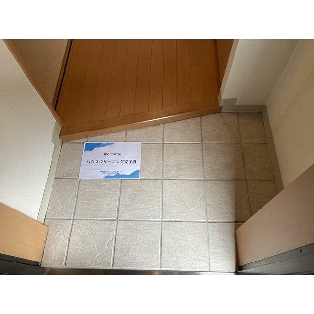 (玄関)