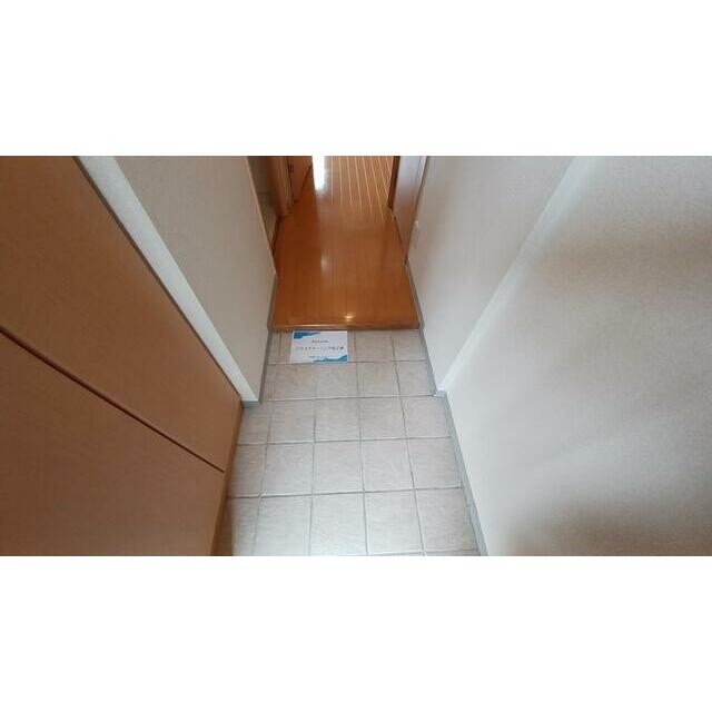 (玄関)