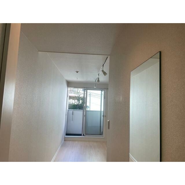 (居間)
