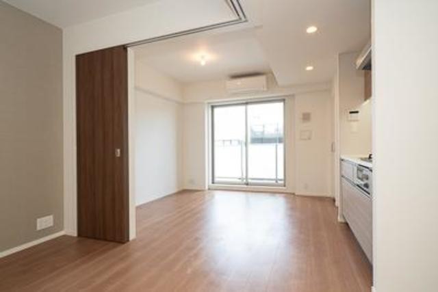 ※写真は同タイプ住戸です。(居間)