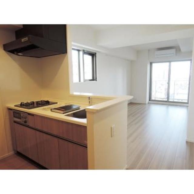 ※写真は同タイプ住戸です。(キッチン)