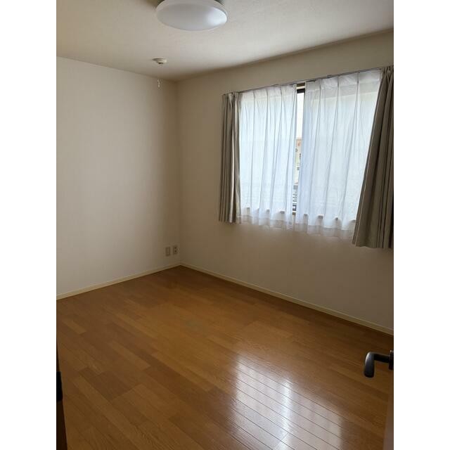 (居間)