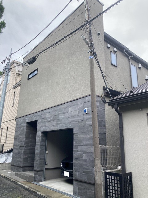 目黒区上目黒4丁目 【賃貸居住】一戸建