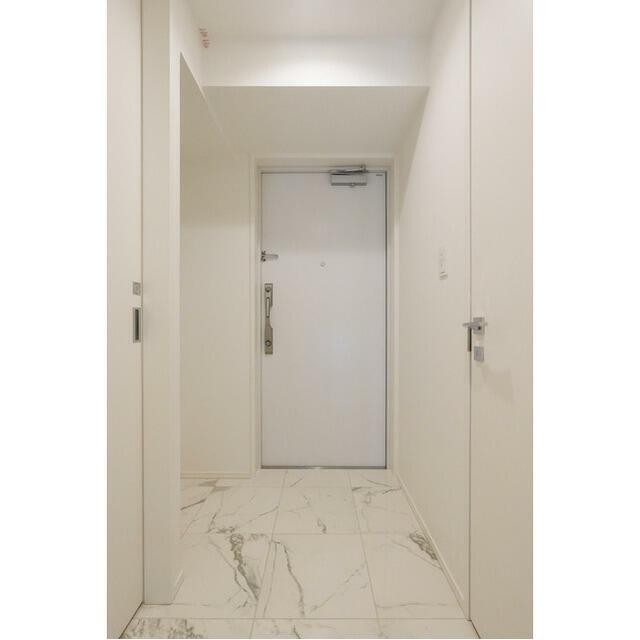 (玄関)