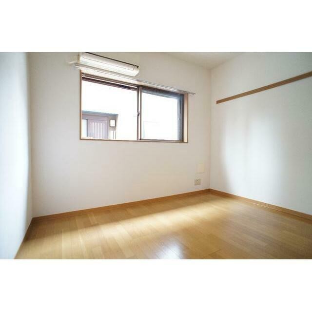 (居間)