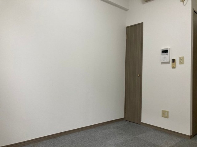 (居間)