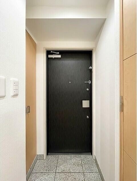 ※同仕様写真含む(玄関)
