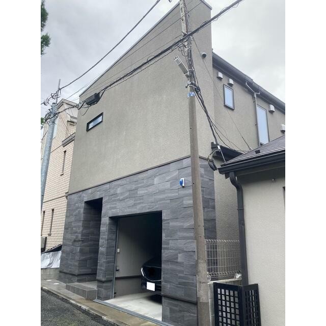 目黒区上目黒4丁目 【賃貸居住】一戸建