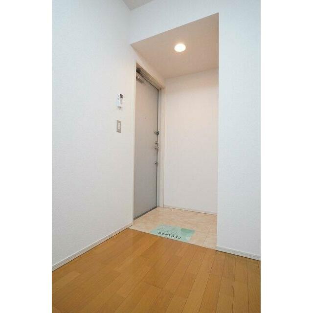 (玄関)