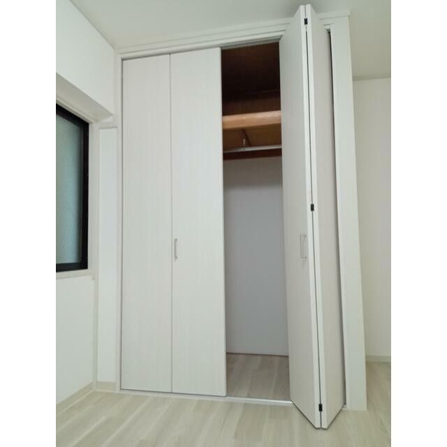 洋室6帖クローゼット