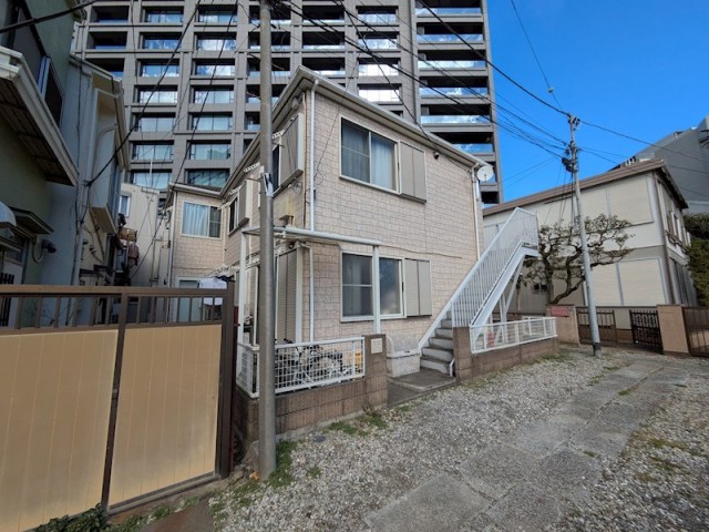 港区南麻布4丁目 【賃貸居住】アパート