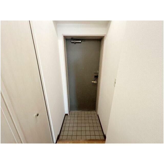 (玄関)