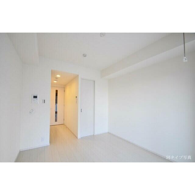 (居間)