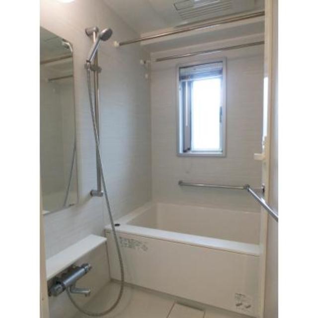 ※写真は同タイプ住戸です。(風呂)
