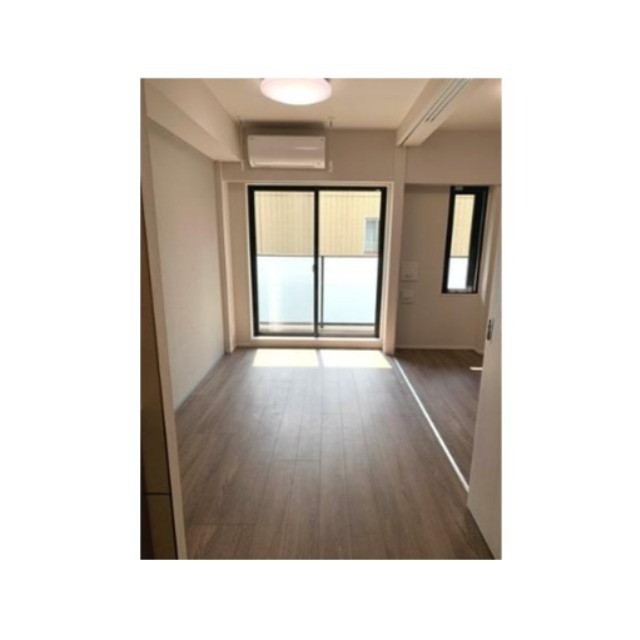 (居間)