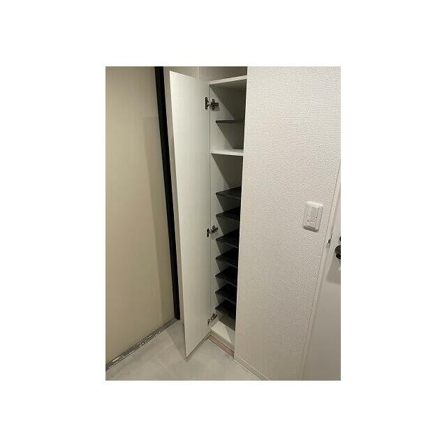 (玄関)