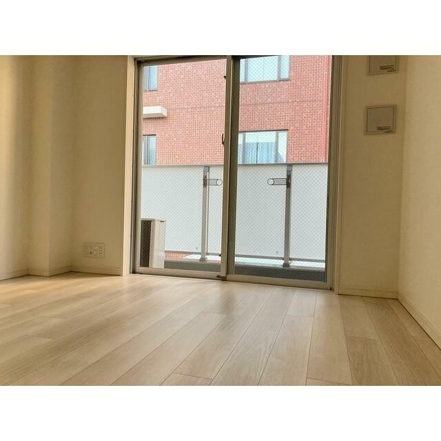 (居間)