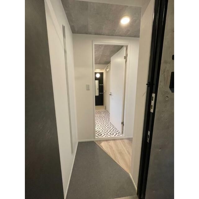 (玄関)