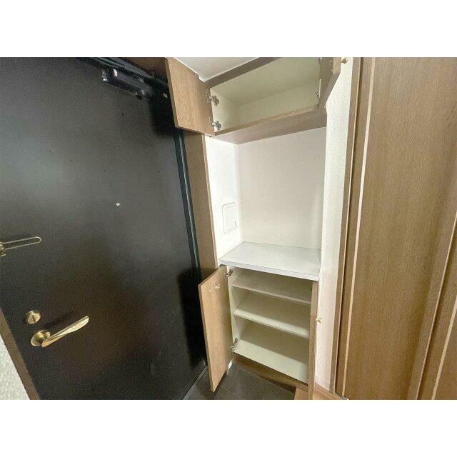 (玄関)