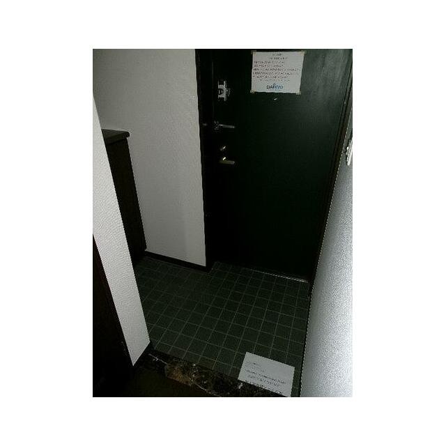 (玄関)