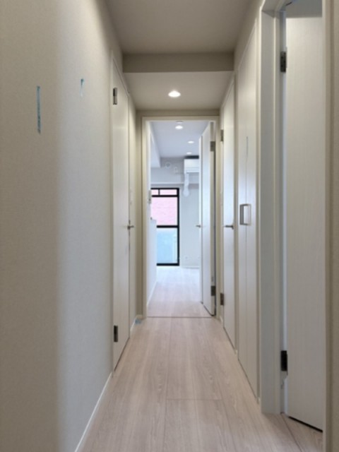 (玄関)