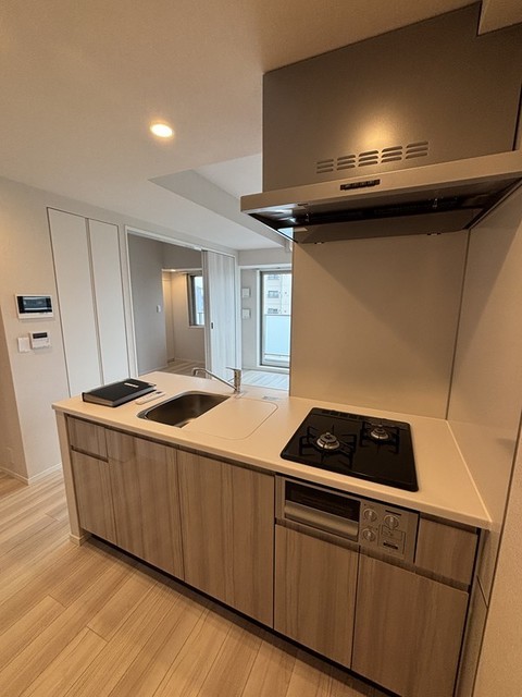 ※写真は同タイプ住戸です。(キッチン)