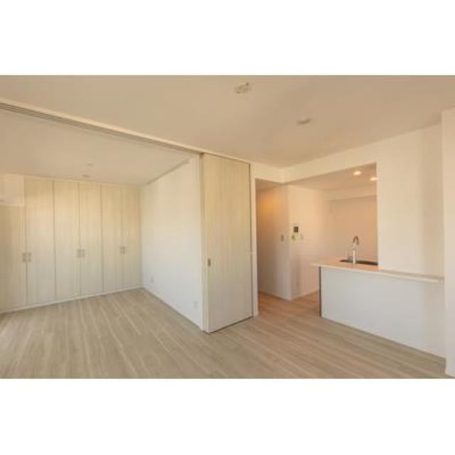 ※写真は同タイプ住戸です。(居間)