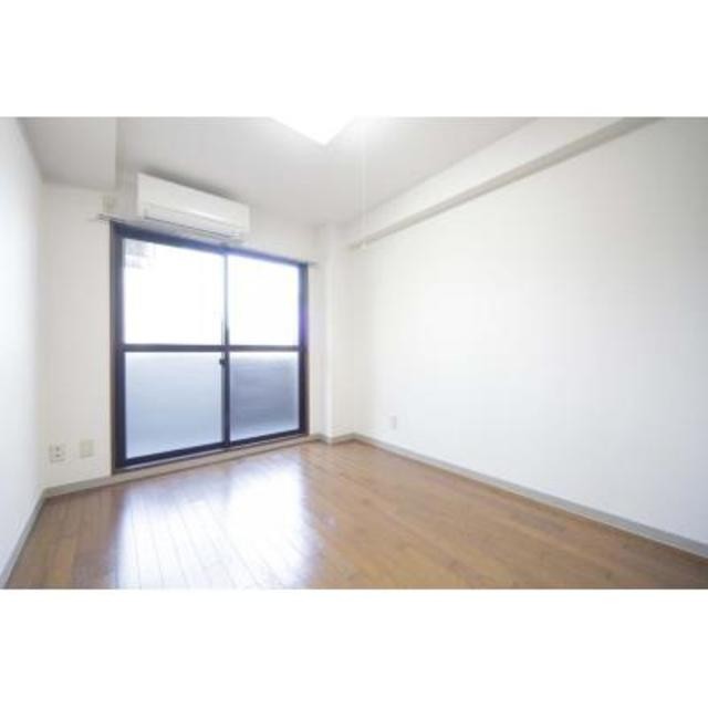 ※写真は同タイプ住戸です。(居間)