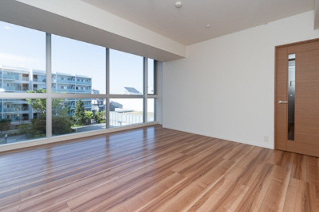 ※写真は同タイプ住戸です。(居間)