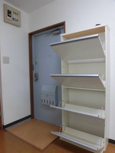 (玄関)