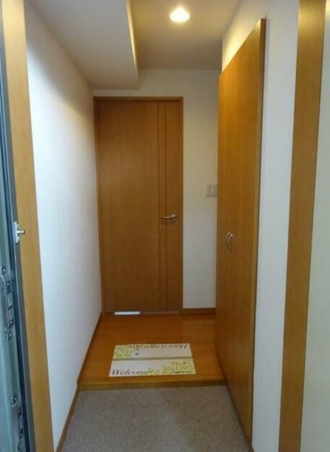 (玄関)