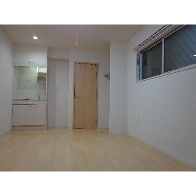 (居間)