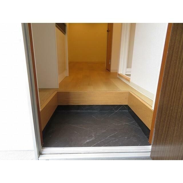 玄関(玄関)