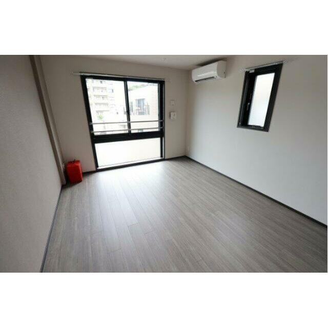 ※同仕様写真含む(居間)