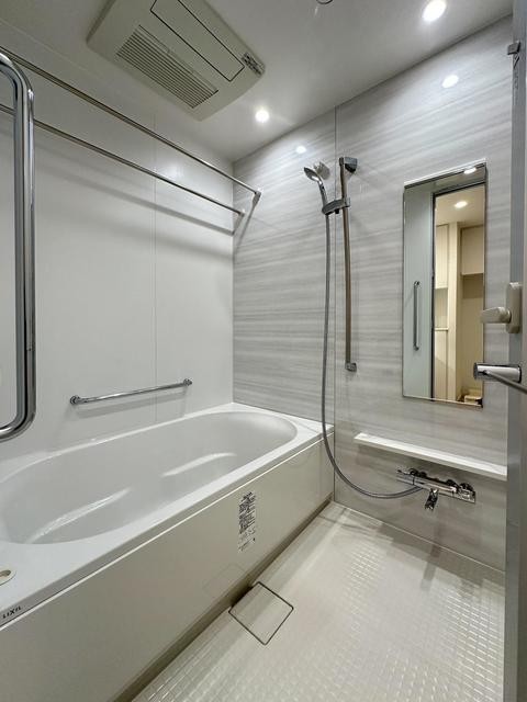 ※写真は同タイプ住戸です。(風呂)