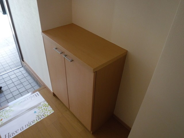 (玄関)